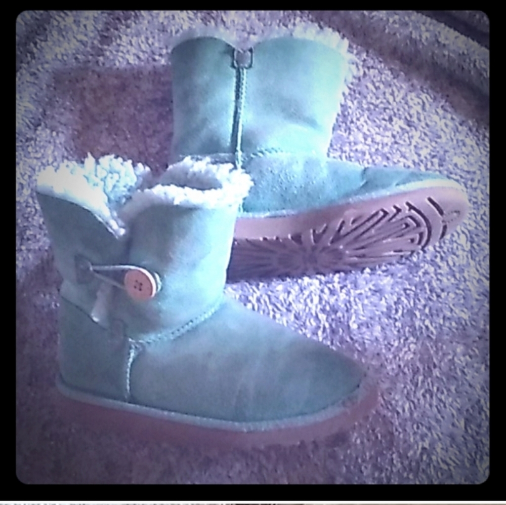 Authentic Uggs